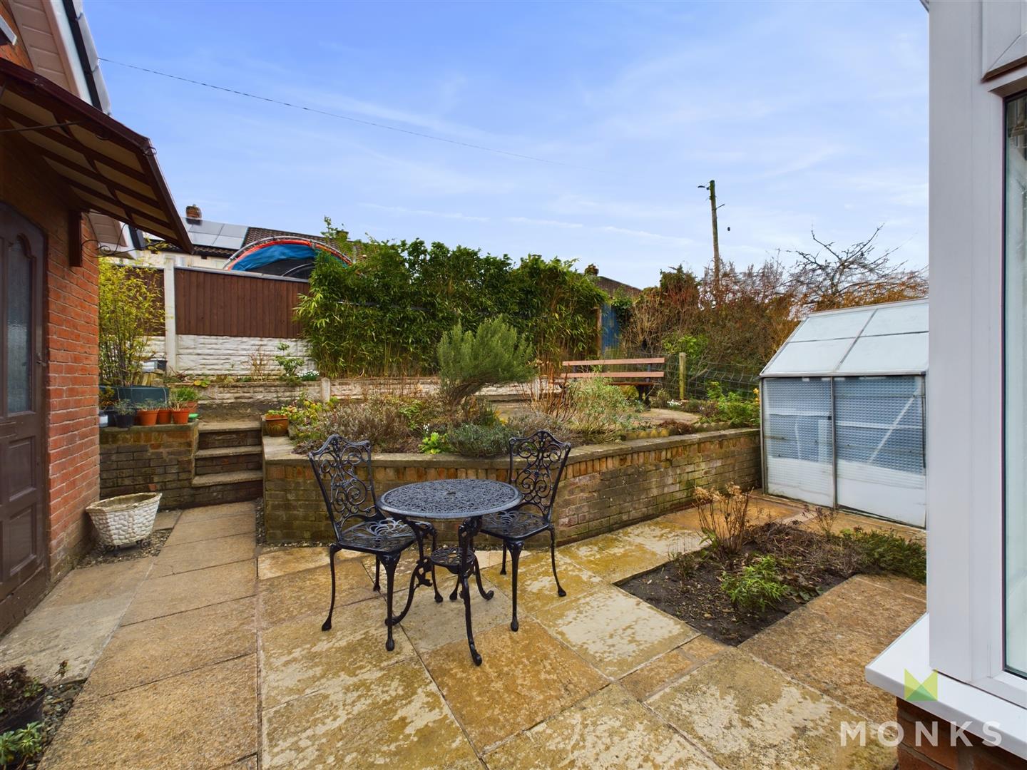 6 Heather Bank, Oswestry, SY11 3PT For Sale